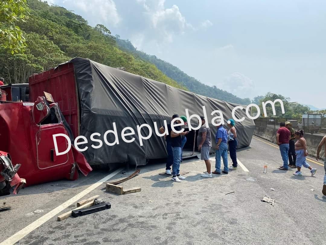 Choque de camiones deja varios heridos en la México Tuxpan