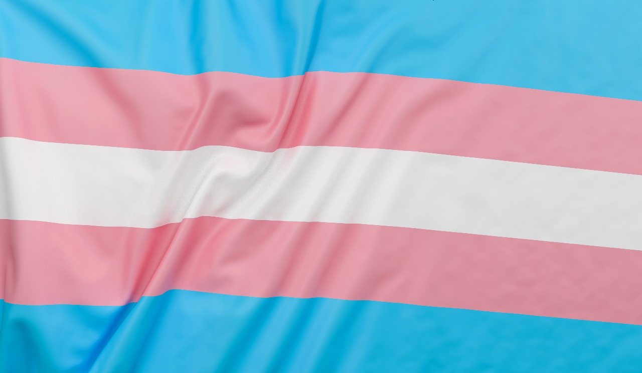 Estigma y discriminación prevalecen como barreras significativas para mejorar la salud de las personas trans