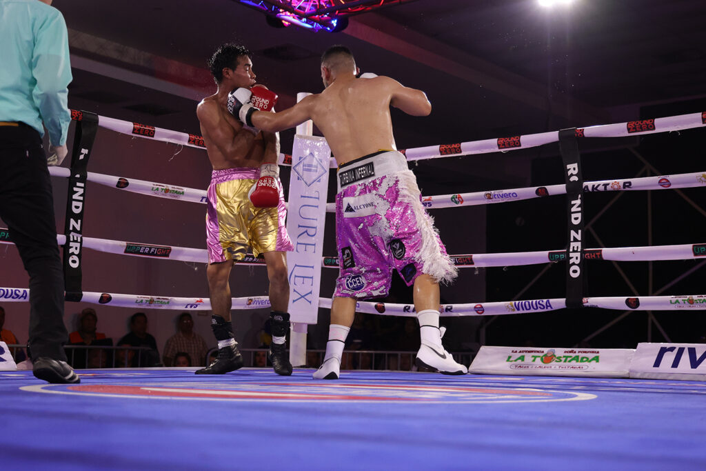 Se impuso “Turbina Infernal” Macías a “Camaleón” Olvera en Monterrey