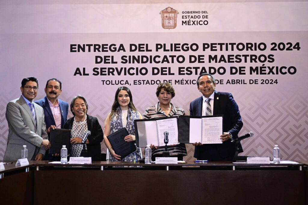 Recibe gobernadora pliego petitorio con las propuestas del SMSEM