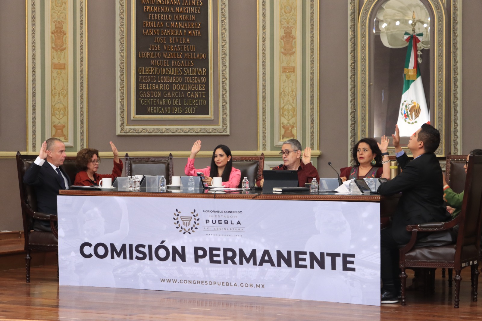 Presentan en el Congreso del Estado exhorto para facilitar inserción laboral de madres solteras