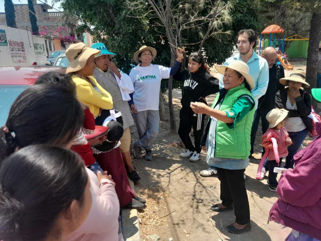 Destaca Martha Espinoza diálogo con Ejidatarios de Santa Ana Acozautla