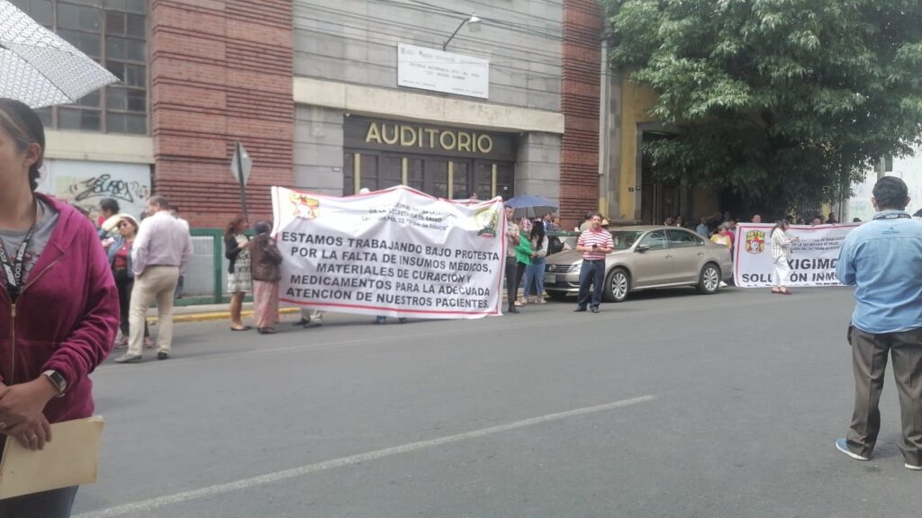 Intensifica Secretaría de Salud el diálogo con sus trabajadores