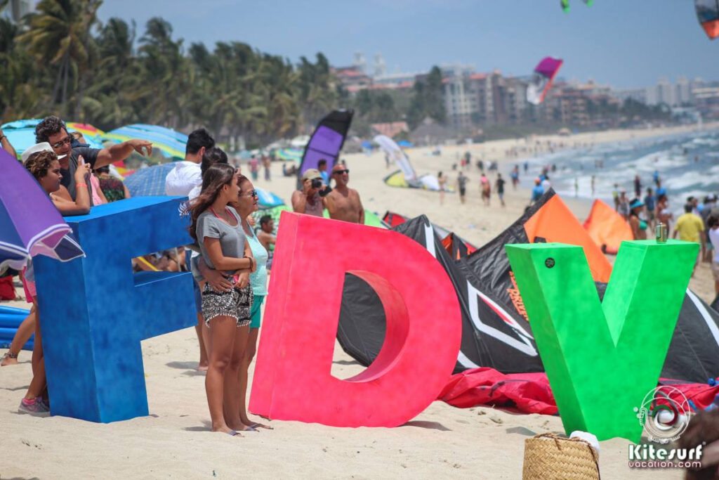 Alistan, la segunda edición del   Festival del Viento Nayarit 2024