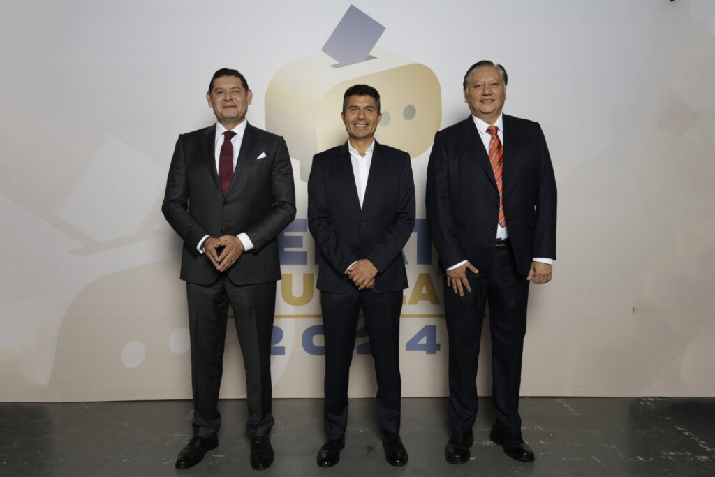 Instituto Electoral del Estado de Puebla organiza debate entre candidatos al gobierno