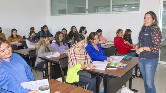 Docentes desempeñan un rol fundamental en la vida institucional: Rectora BUAP Lilia Cedillo