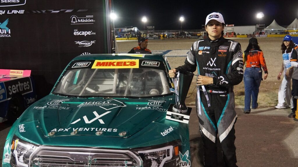Alonso Salinas consigue segundo podio consecutivo en Trucks
