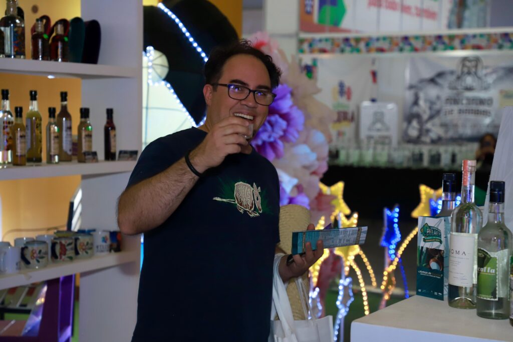 Promueven atractivos de Tehuacán y Texmelucan en Feria de Puebla