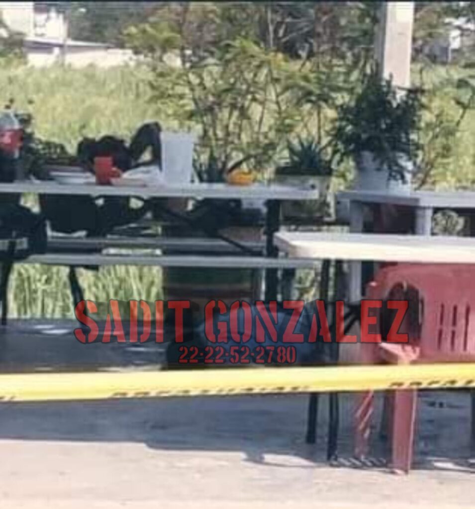 Lo ejecutan en un negocio de nieves en Xochiltepec