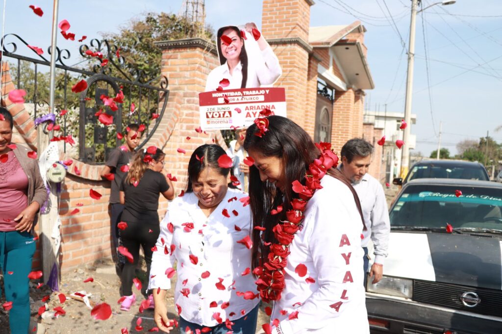 Ariadna Ayala recibe el respaldo ciudadano en las juntas auxiliares