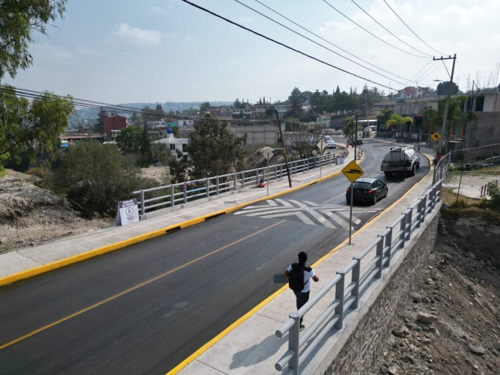Reabren calle en Santo Tomás Chautla