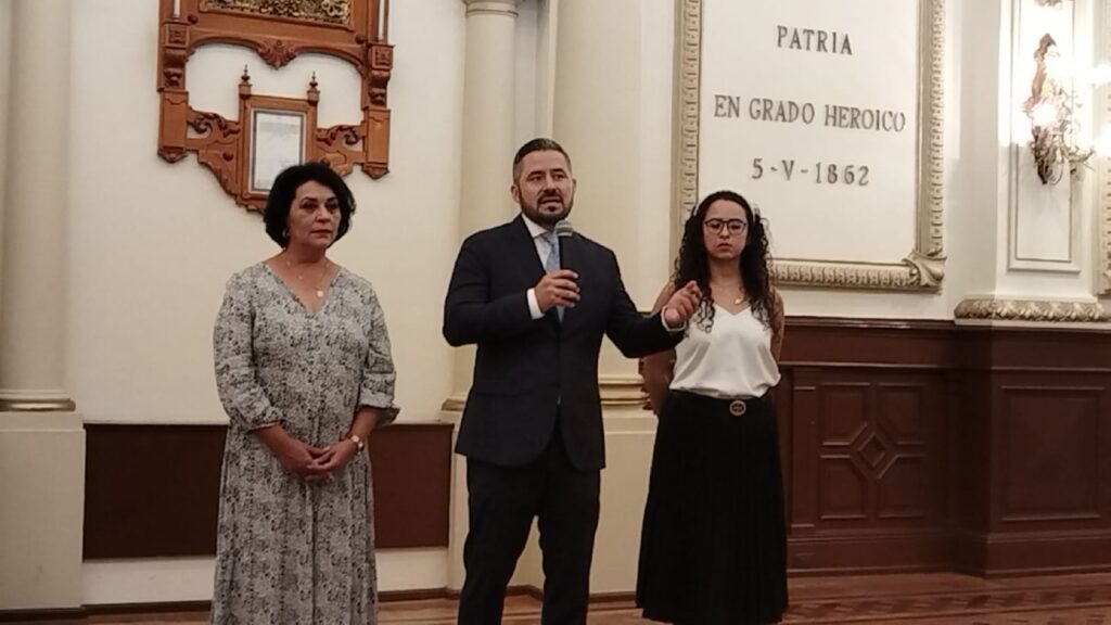 Video desde Puebla: Adán Domínguez aseguró que resguardarán vehículos oficiales el 2 de junio