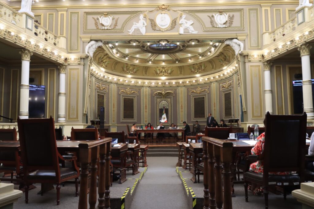 Recibe Congreso iniciativa para reconocer y garantizar derecho de propiedad de pueblos indígenas