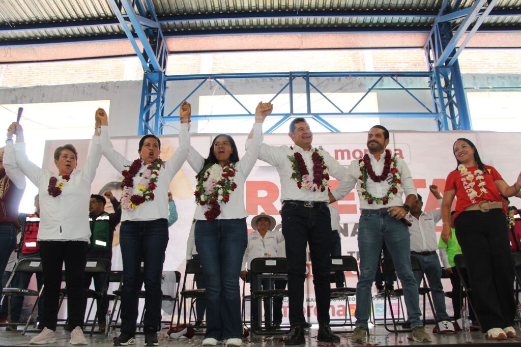 Ariadna Ayala y Alejandro Armenta cierran campaña en Atlixco