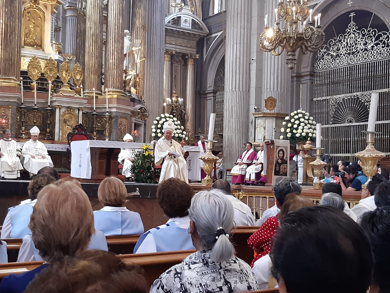 Video desde Puebla: Encabeza arzobispo celebración de Corpus Christi