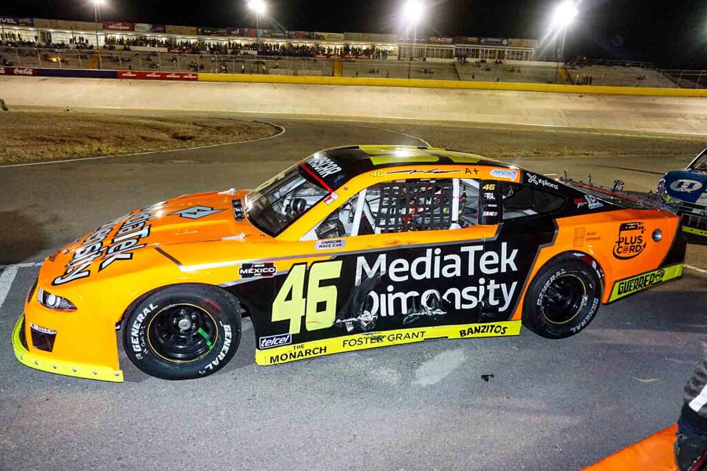 Irwin Vences y Grupo Top van por el liderato de NASCAR México Series a la Sultana del Norte