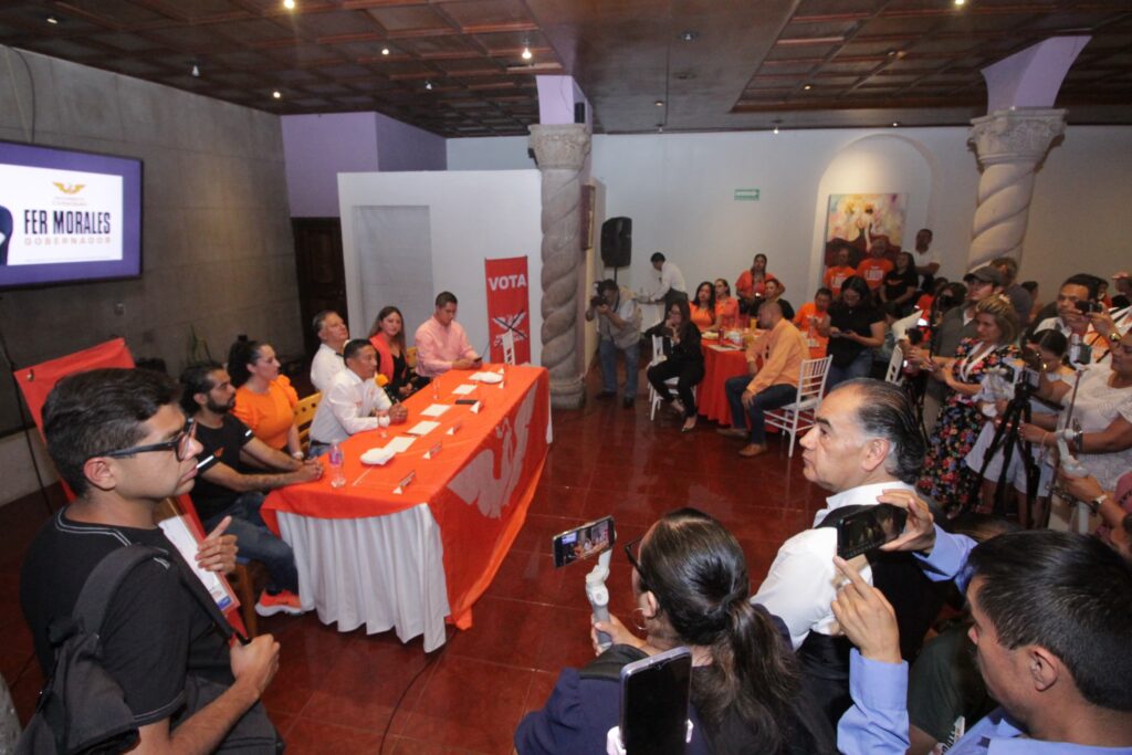 Fernando Morales presenta propuestas de campaña para Teziutlán