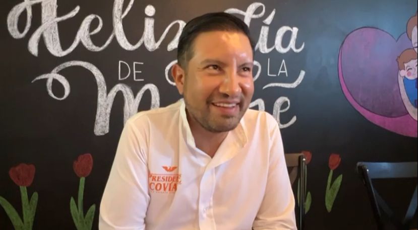 Respalda Lalo Covián los debates, y lamenta que candidatos por San Andrés Cholula se cierren a la oportunidad