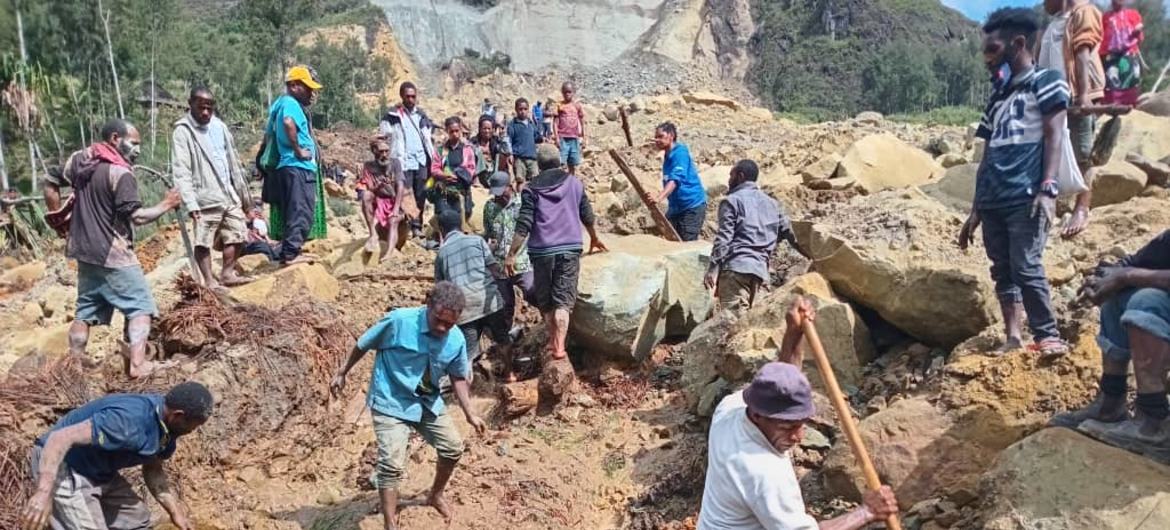 Se teme haya 670 muertos en un desprendimiento de tierras en Papúa Nueva Guinea