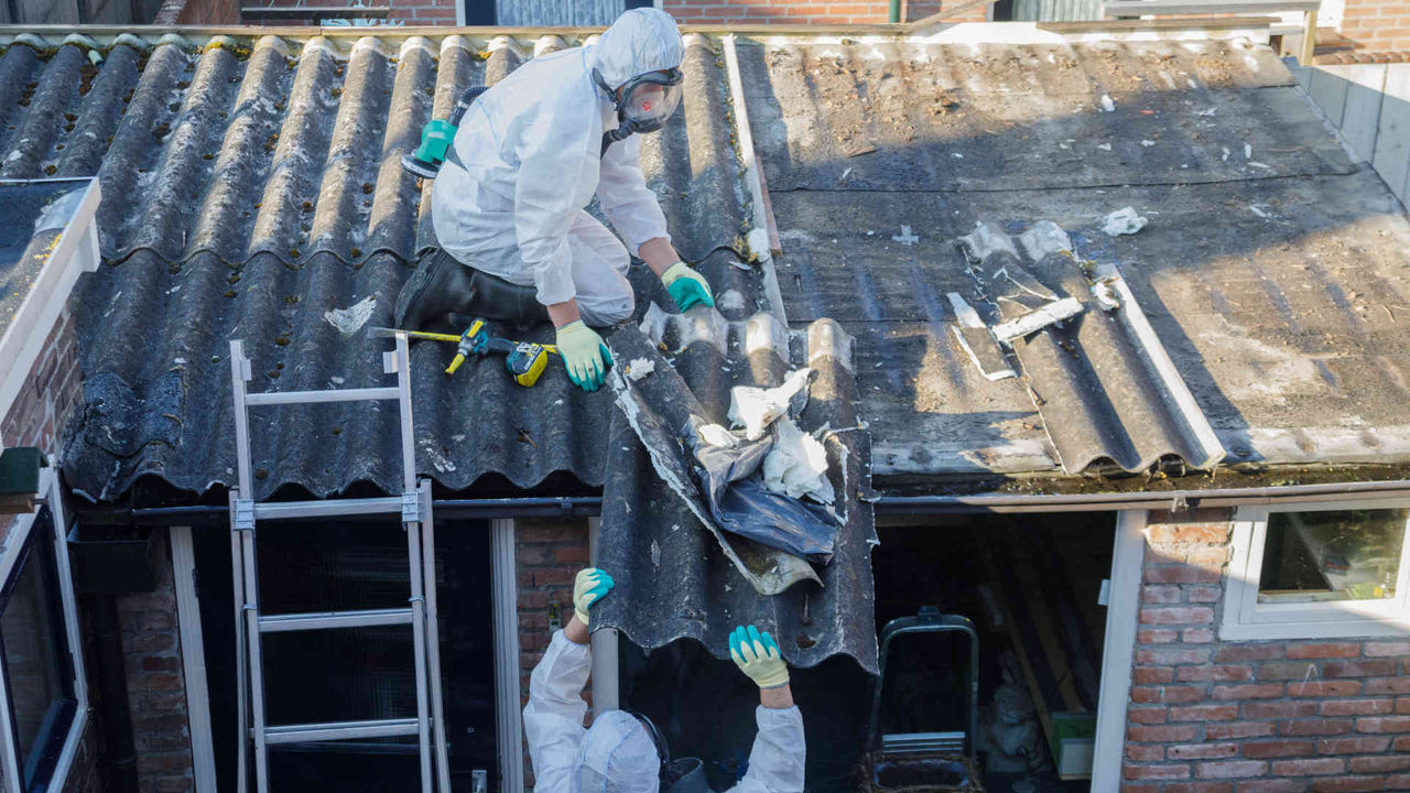 Una nueva herramienta de IA detecta con eficacia el asbesto o amianto pendiente de retirar de los tejados