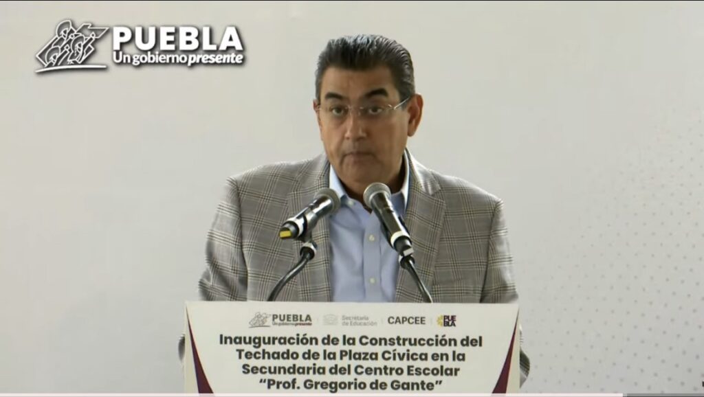 Video: Gobierno invertirá 500 mdp para construir aulas en diferentes escuelas, señaló Sergio Salomón 
