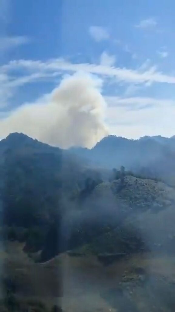 Realizan sobrevuelos en Quimixtlán para sofocar incendio forestal: Javier Aquino