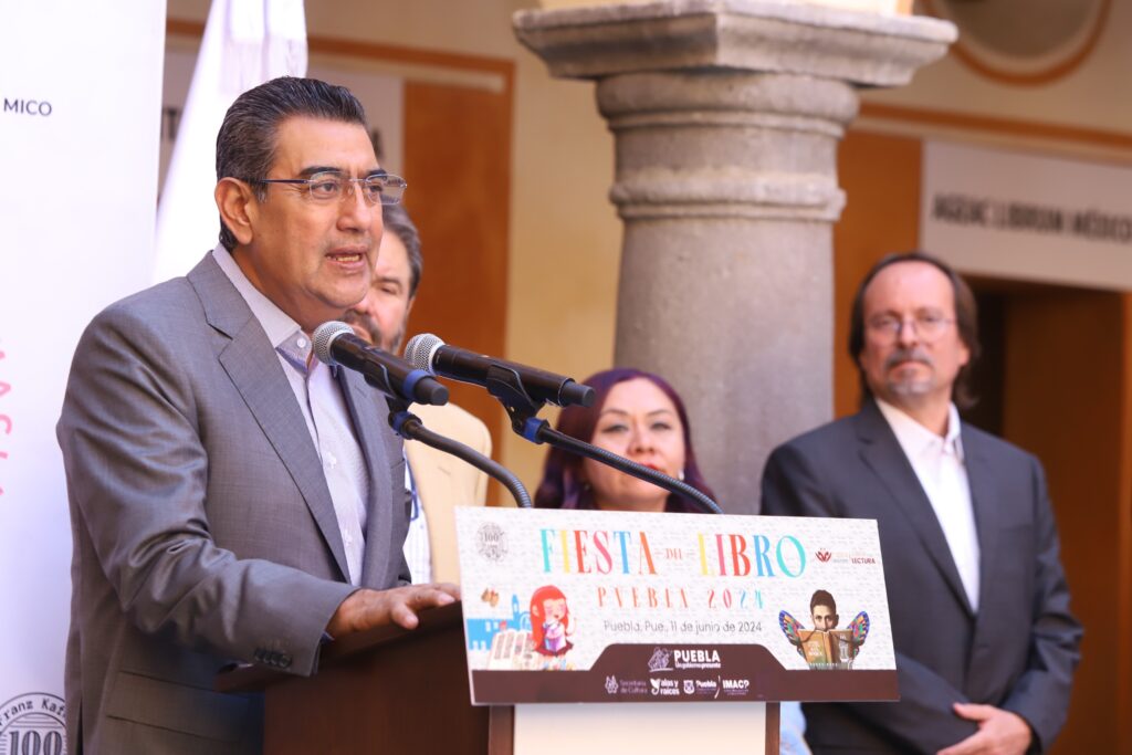 Video: De manera conjunta con los municipios, gobierno de Puebla fomenta la lectura, subrayó Sergio Salomón