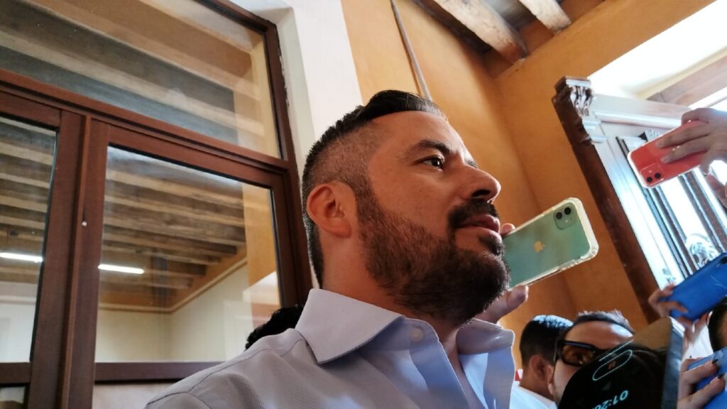 Calcinado en el mercado Hidalgo no tiene que ver con el funcionamiento de dichos centros de abasto: Adán Domínguez