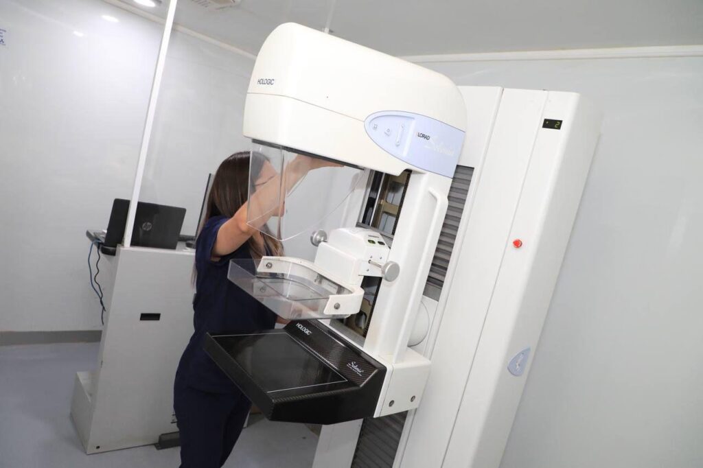 Amplían programa contra el cáncer de mama