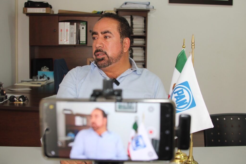 Pide Micalco a Adán Domínguez  no generar divisiones al interior del PAN