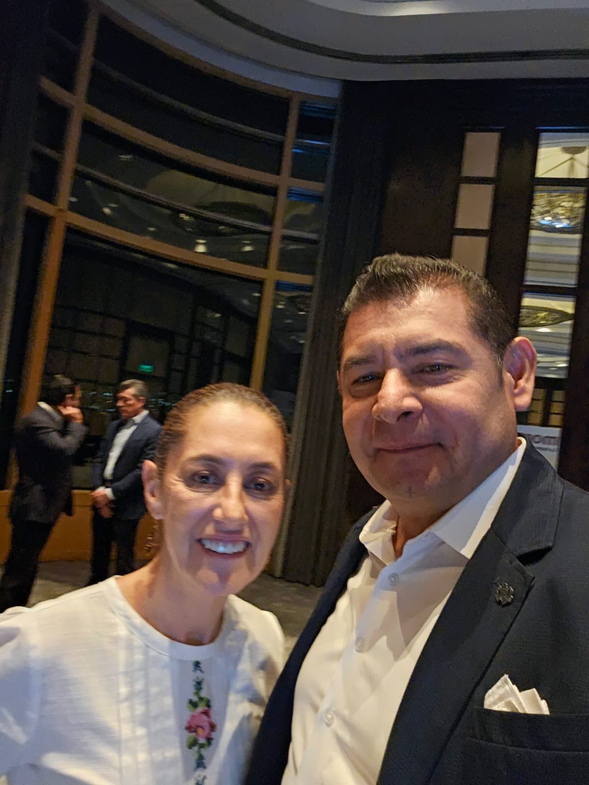 Sergio Salomón y Alejandro Armenta se reunieron con Claudia Sheinbaum