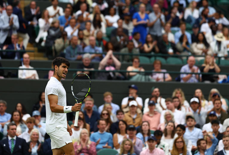 Carlos Alcaraz remonta y avanza a Semifinales de Wimbledon