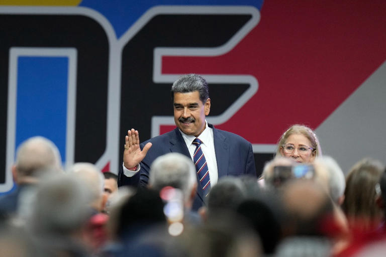 Presidentes felicitan a Maduro por victoria electoral en Venezuela