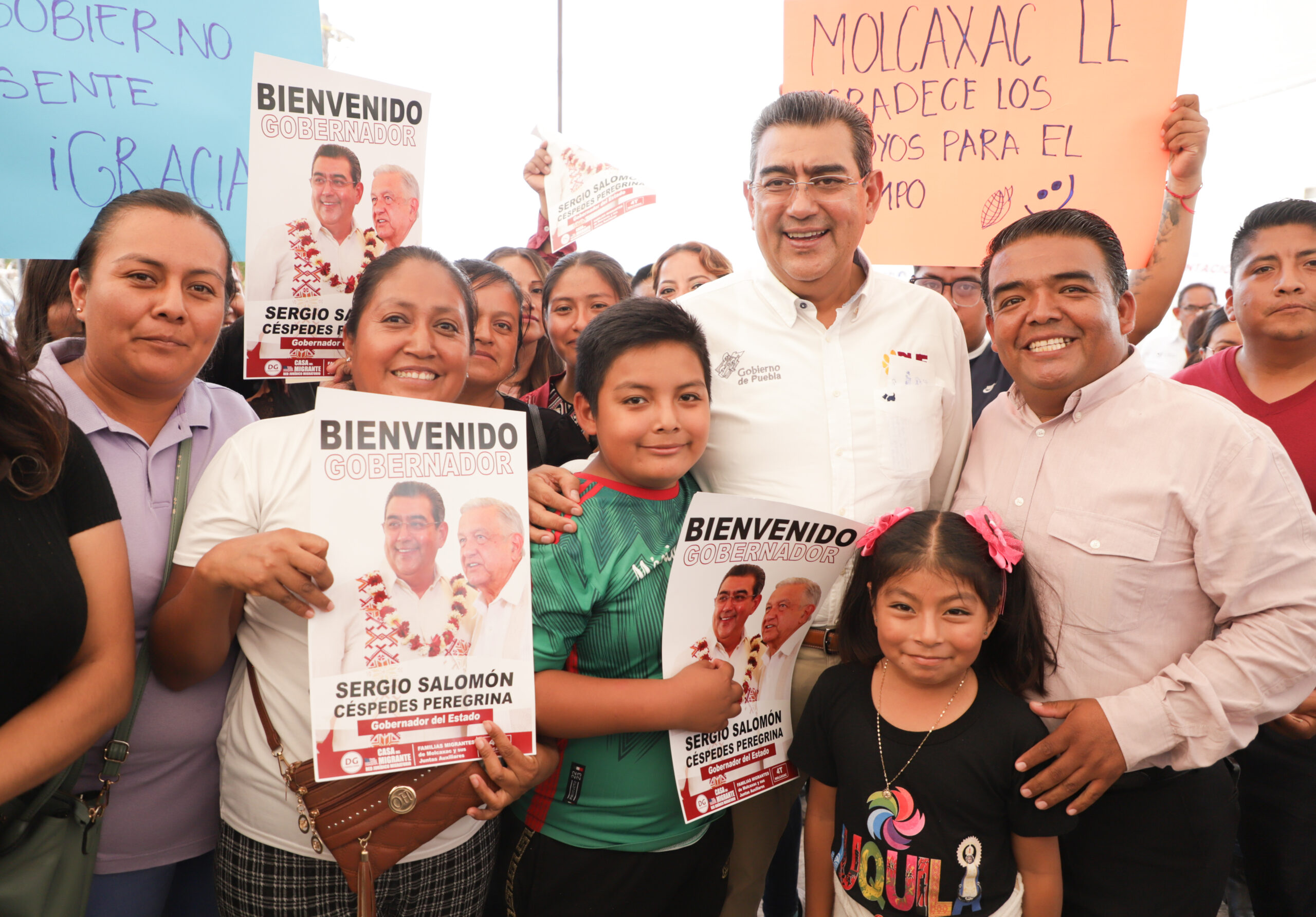 Fotonota: Sergio Salomón entregó reconstrucción de carretera La Colorada-Acatlán