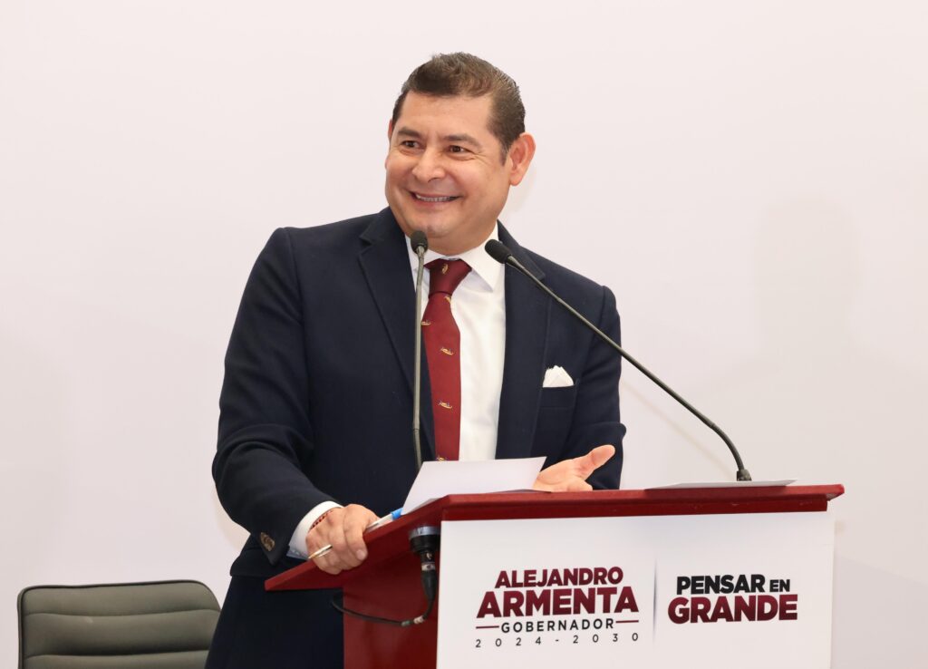 Video: Alejandro Armenta admite que funcionarios del actual gobierno estatal podrían seguir