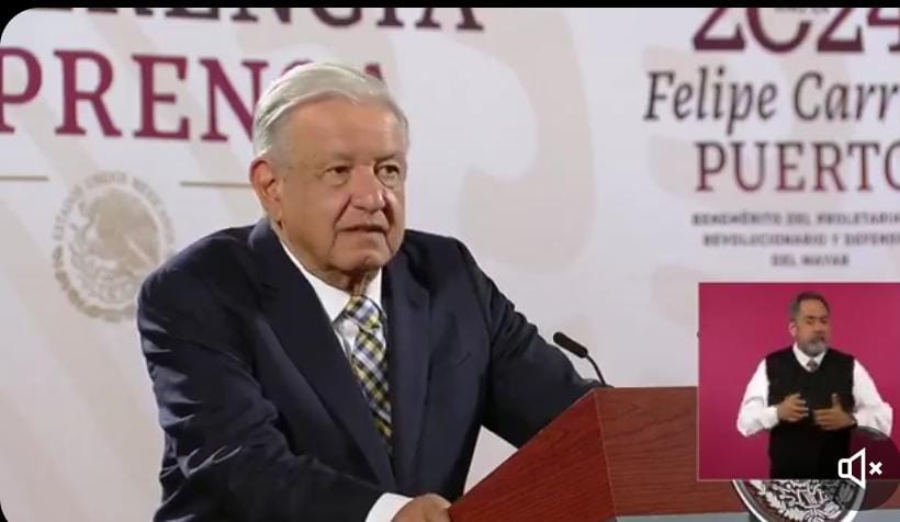 AMLO asegura dejar solo dos compromisos pendientes: Ayotzinapa y descentralización de secretarías