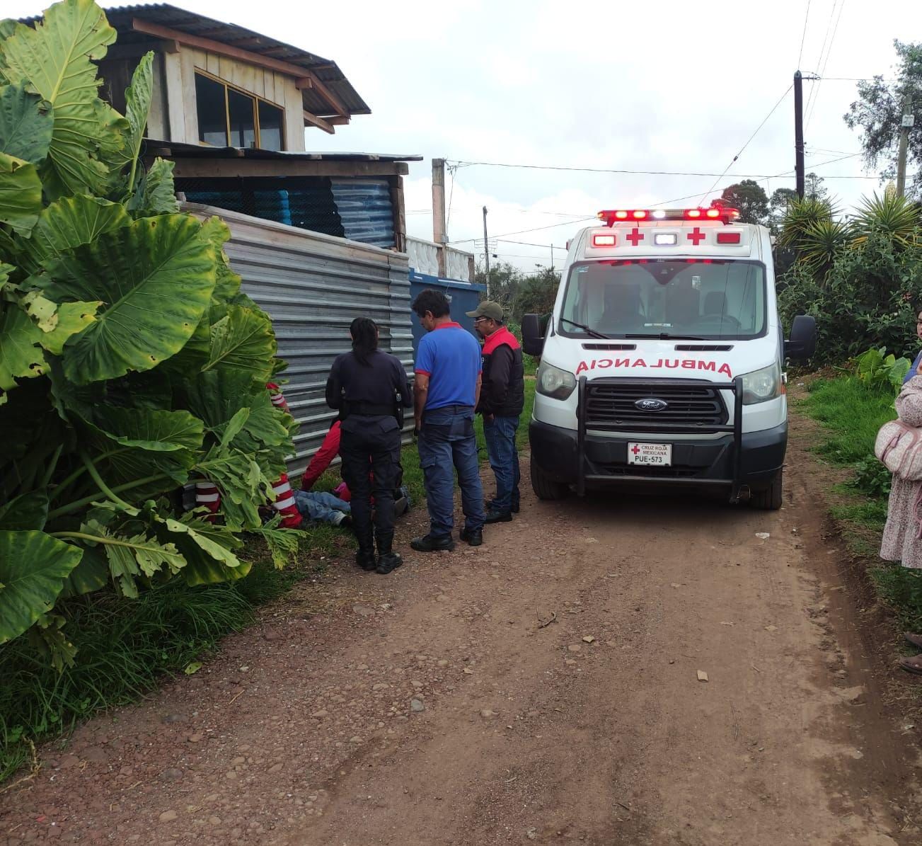 Falleció hombre por posible congestión alcohólica en Zacatlán