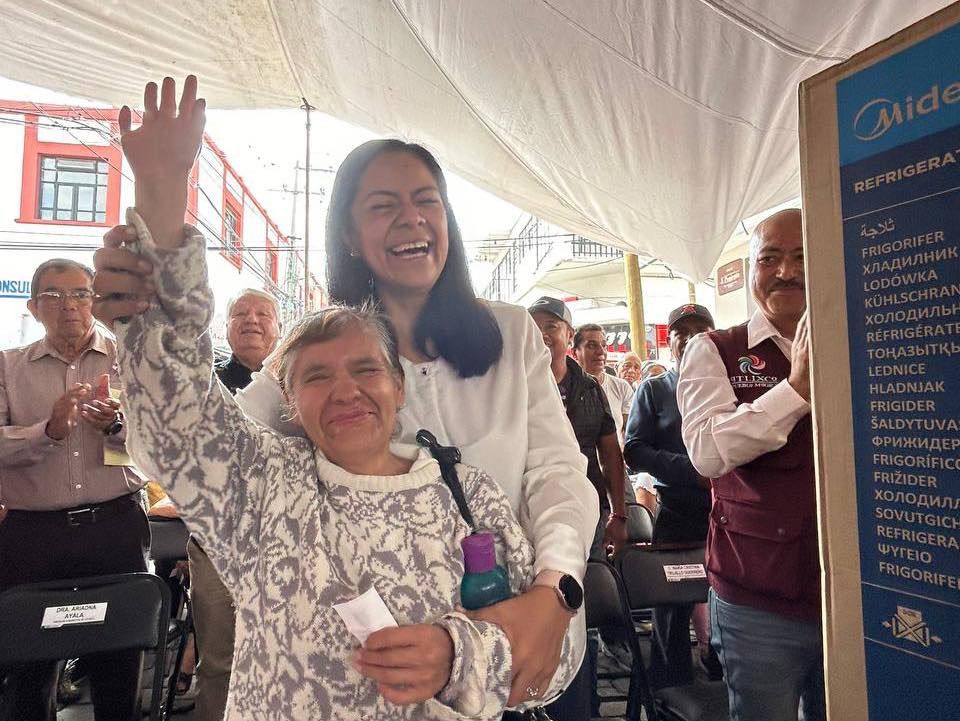 Desde Atlixco: Tienda de Abasto y farmacia municipal cumplen su 2do aniversario