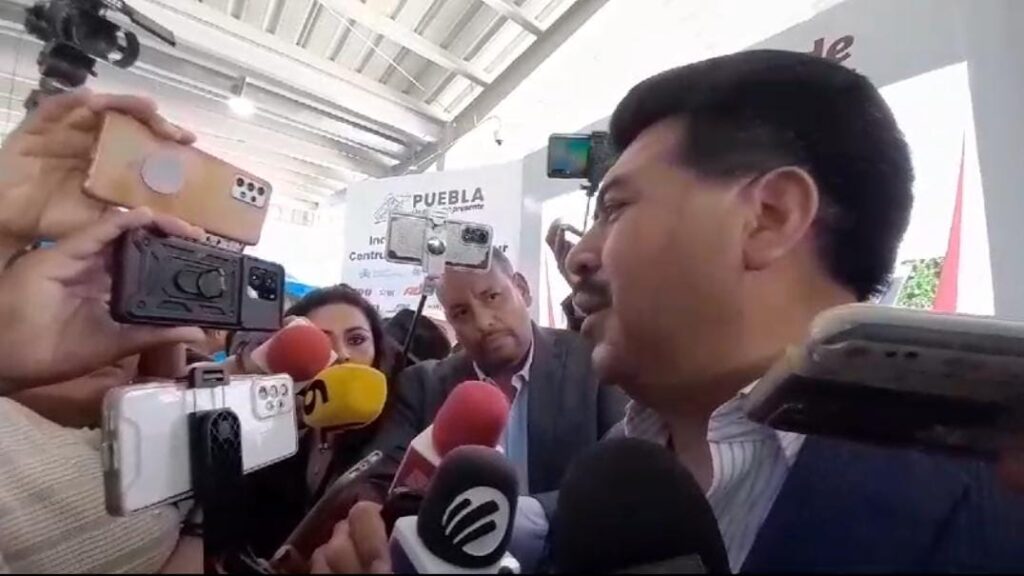 Cementera Cruz Azul, con varias acusaciones y conflictos: Javier Aquino