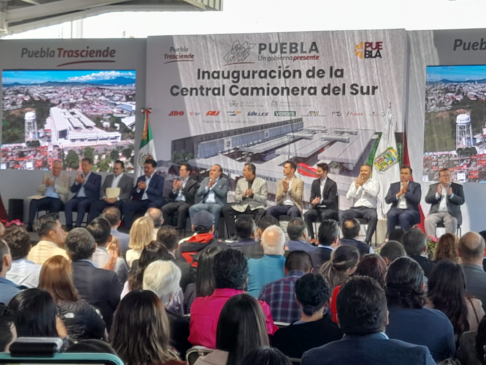 Sergio Salomón inaugura la Central Camionera CAPU SUR