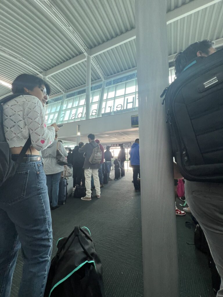 Falla informática afecta operaciones aéreas en Puebla