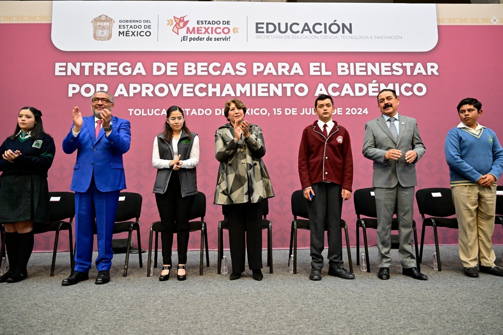Reciben Becas para el Bienestar más de 65 mil estudiantes mexiquenses