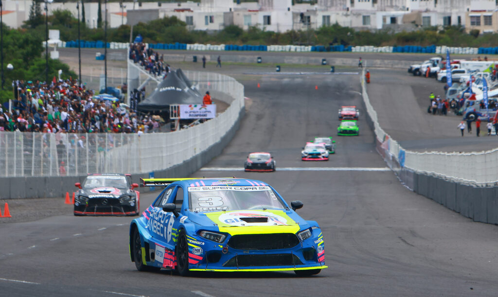 Tercer triunfo para Shamrock Racing en la Súper Copa