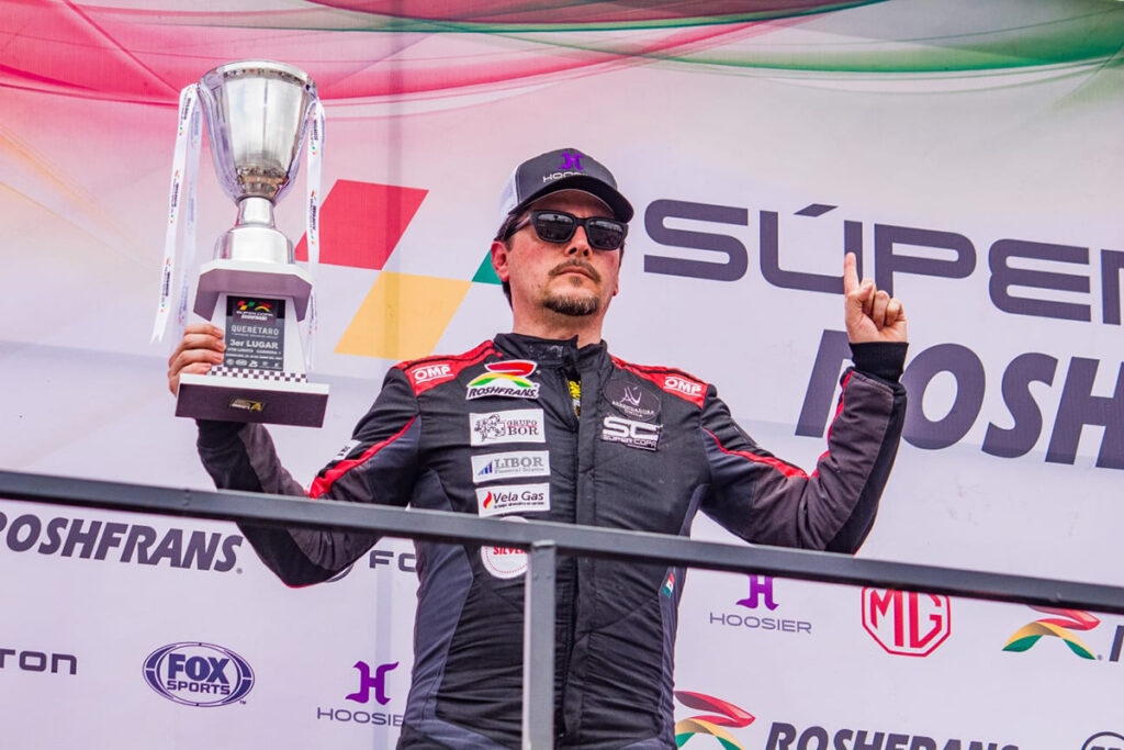 Triunfo y Top 3 de pilotos de Alpha Racing en carrera 1 de Súper Copa en Querétaro