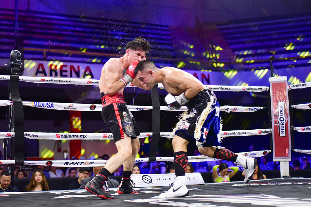 En decisión polémica, Rodolfo Macías vence a Orlando Zepeda