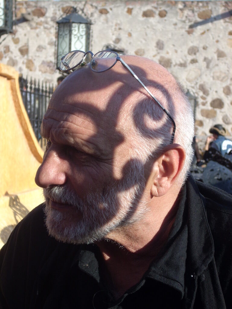 “Tarde de café con el artista” en El Cossío