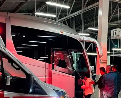 Con piedras y cuchillos, así asaltaron autobús en la Puebla-Veracruz