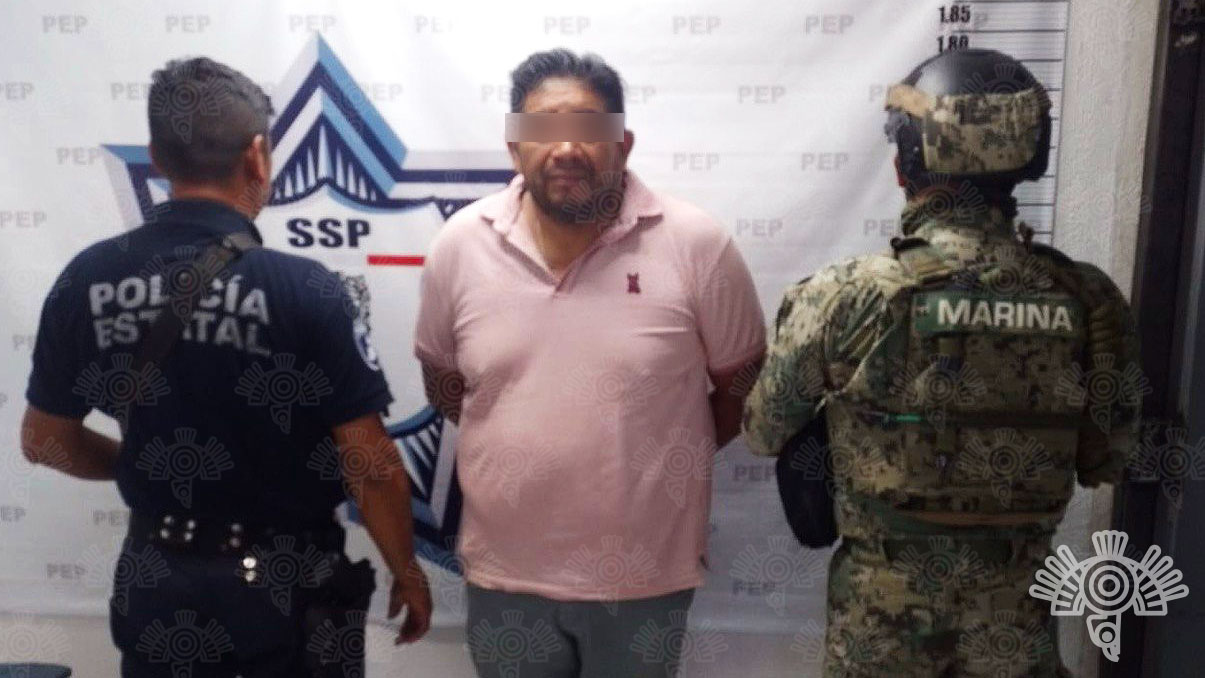 Detenidos con huachicol en Puebla capital