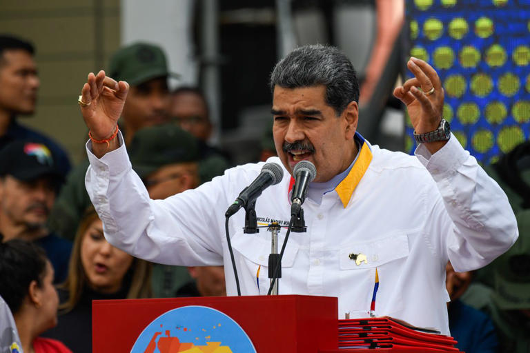 Maduro dice que alista cárceles de máxima seguridad para manifestantes en Venezuela