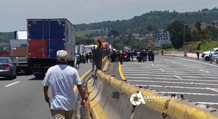 Video desde Puebla: Y vuelven a cerrar la autopista Mexico-Puebla